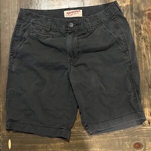 Arizona Jean Company Men's Dark Gray Shorts